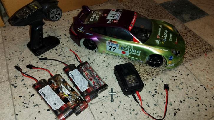 1:10 RC Drift Auto Opknapper, Hobby en Vrije tijd, Modelbouw | Radiografisch | Auto's, Gebruikt, Auto onroad, Elektro, Schaal 1:10