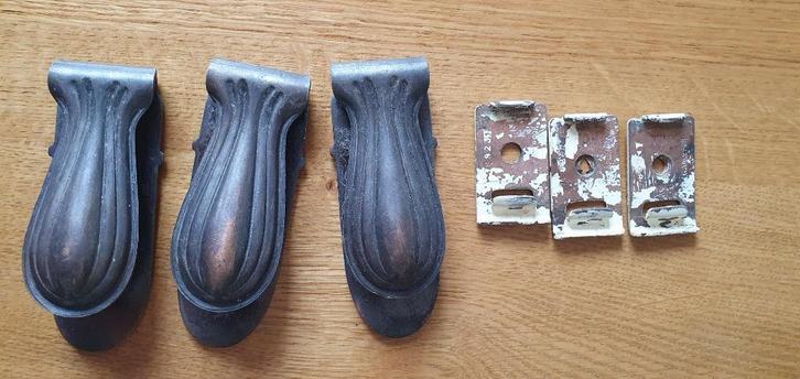 Antieke bronskleurige traploper klemmen ( Clipper), Huis en Inrichting, Stoffering | Vloerbedekking, Gebruikt, Overige typen, minder dan 10 m²