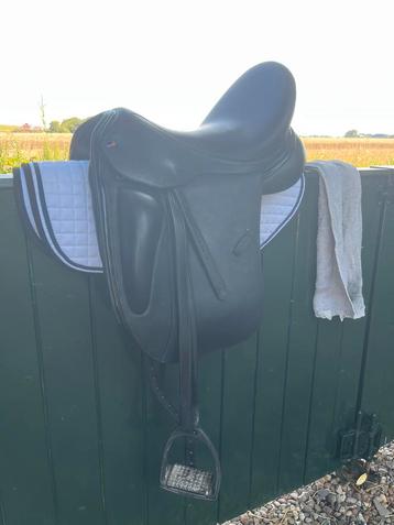 Zgan Country Mill dressuurzadel 17,5 monoblad beschikbaar voor biedingen