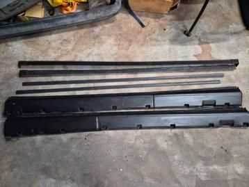 Sideskirts Golf 3 beschikbaar voor biedingen