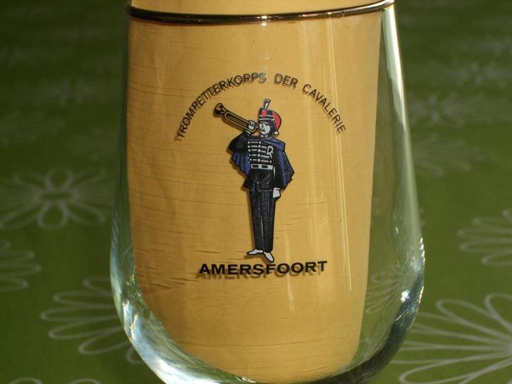 Trompetterkorps der Cavalerie Amersfoort bierglas, Verzamelen, Militaria | Algemeen, Landmacht, Overige typen, Nederland, Ophalen of Verzenden