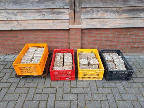 Partij oude vloertegels. GOED LEZEN!!, Antiek en Kunst, Antiek | Wandborden en Tegels, Ophalen