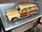 Ford Woody 1/18 - Nieuwstaat!, Hobby en Vrije tijd, Modelauto's | 1:18, Auto, Nieuw, Ophalen of Verzenden, D