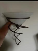 2 wandlampen metalen frame en glazen schaal massive, Ophalen, Zo goed als nieuw, Glas, Klassiek