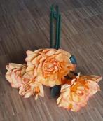 3 grote oranje papieren bloemen, Binnen, Ophalen