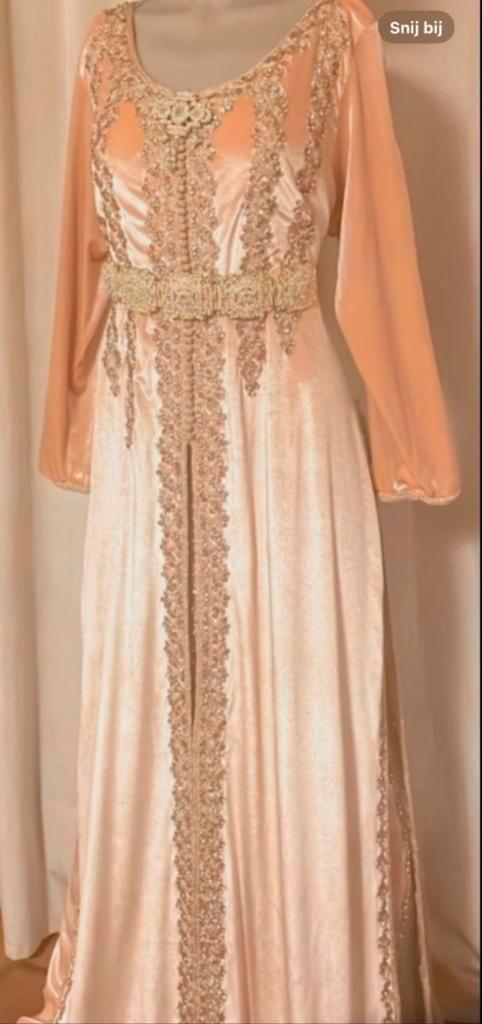 Marokkaanse jurk, Kleding | Dames, Jurken, Zo goed als nieuw, Maat 38/40 (M), Beige, Onder de knie, Ophalen of Verzenden