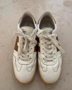 Hogan Sneakers - Gedragen, Kleding | Dames, Ophalen of Verzenden, Gedragen, Wit