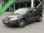 Renault Megane 1.6-16V Expression INRUILKOOPJE, Voorwielaandrijving, 15 km/l, 4 cilinders, Zwart