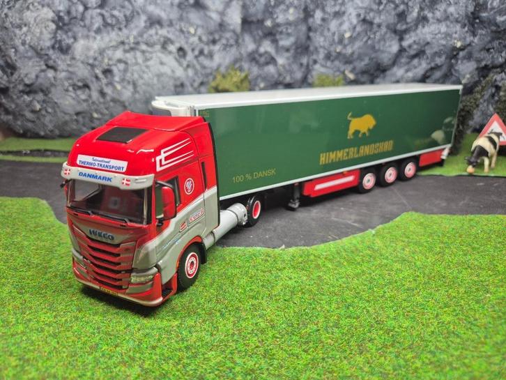 WSI Wetter; IVECO S-WAY AS HIGH 4X2 REEFER TRAILER - 3AXLE, Hobby en Vrije tijd, Modelauto's | 1:50, Nieuw, Bus of Vrachtwagen