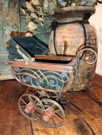 Antieke oude brocante degelijke poppenwagen, Antiek en Kunst, Curiosa en Brocante, Ophalen of Verzenden