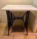 Oude Singer naaimachine tafel., Antiek en Kunst, Ophalen