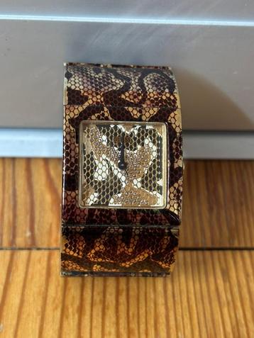 Origineel Guess Horloge Dames tijgerprint  beschikbaar voor biedingen