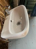 Sphinx fontein met kraan, Ophalen, Zo goed als nieuw, Steen, Toilet