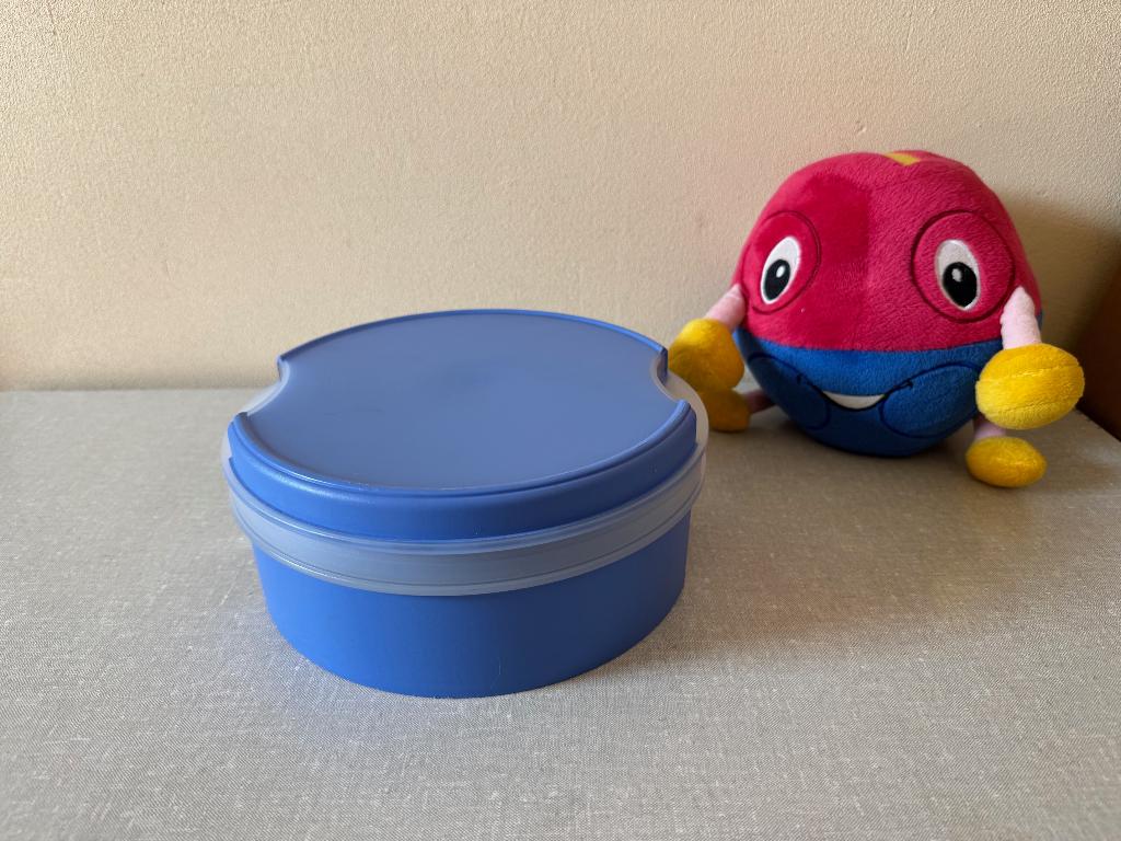 Z.G.A.N. koektrommel met vensters BLAUW van TUPPERWARE, Ophalen of Verzenden, Zo goed als nieuw, Blauw, Bus of Trommel