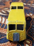 Mooie oude model bus van Dinky Toys uit Engeland 11,2 cm., Ophalen of Verzenden