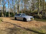 BMW 3-Serie 316i 136pk 2014 Grijs, Nieuwe APK/ 2 sets banden, Auto's, BMW, 74 €/maand, Zwart, 4 cilinders, Alcantara