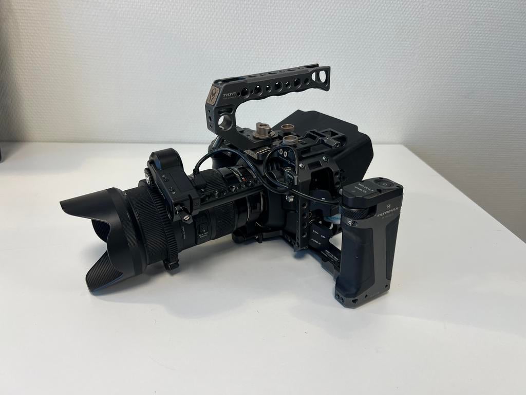 Blackmagic BMPCC 4K – Complete filmmakers kit incl. lenzen, Gebruikt, Overige soorten, Minder dan 8x, Camera