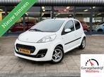 Peugeot 107 1.0 Sportium AIRCO 5DRS NW APK GARANTIE, Euro 5, Stof, Gebruikt, Zwart