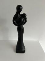 ART DECO. —  MADONNA & KIND. —. GIETIJZER., Antiek en Kunst, Kunst | Beelden en Houtsnijwerken, Ophalen of Verzenden
