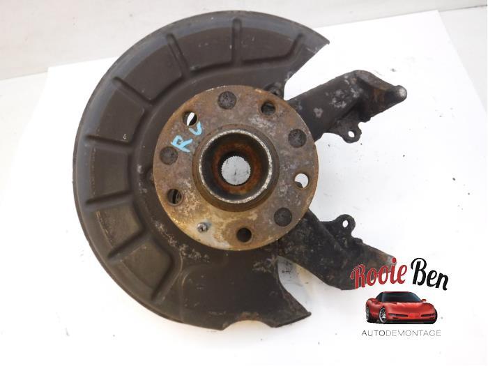 Fusee rechts-voor van een Volkswagen Golf, Gebruikt, -, Volkswagen, -