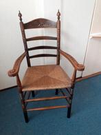 Oude houten stoel met biezen zitting, Huis en Inrichting, Stoelen, Ophalen