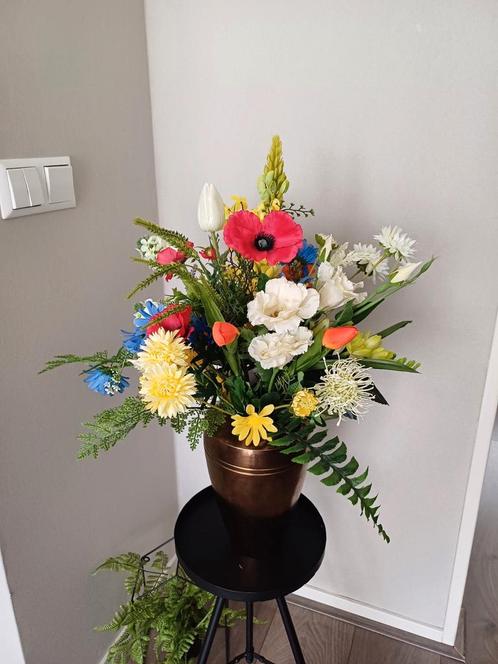 Prachtige zijden bloemen boeket nieuw, Huis en Inrichting, Woonaccessoires | Kunstplanten en Kunstbloemen, Nieuw, Ophalen of Verzenden