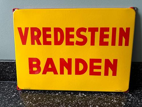Mooi origineel emaille VREDESTEIN BANDEN bord. Langcat Bussu, Verzamelen, Merken en Reclamevoorwerpen, Gebruikt, Reclamebord, Ophalen of Verzenden