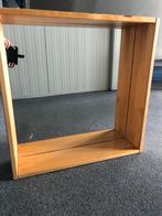 Ikea Spiegel - Mooie Wandspiegel met houten frame., Huis en Inrichting, Woonaccessoires | Spiegels, Ophalen, Vierkant, Zo goed als nieuw