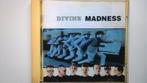 Madness - Divine Madness, Ophalen of Verzenden, Zo goed als nieuw