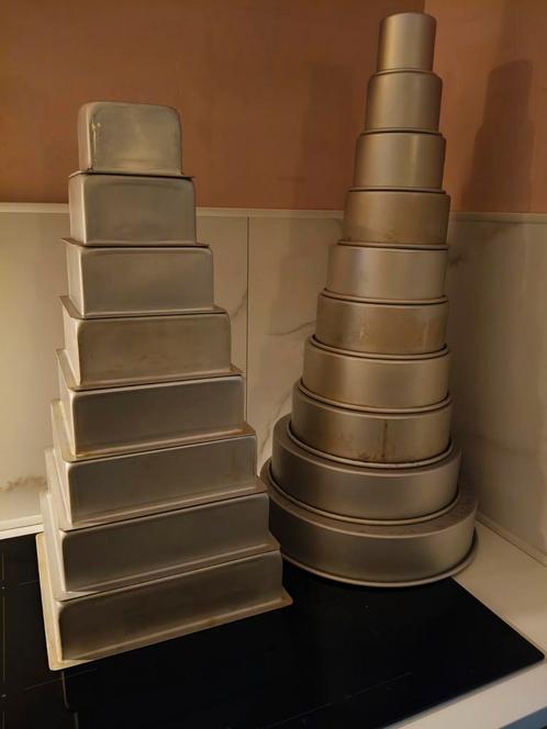Taarten bak spullen, Hobby en Vrije tijd, Taarten en Cupcakes maken, Zo goed als nieuw, Taarten, Ophalen