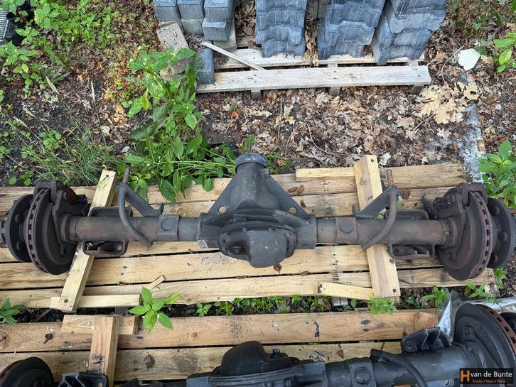 Achteras Iveco daily 2.3 3.0  13/47 13A21, Auto-onderdelen, Ophanging en Onderstel, Overige automerken, Gebruikt, Ophalen