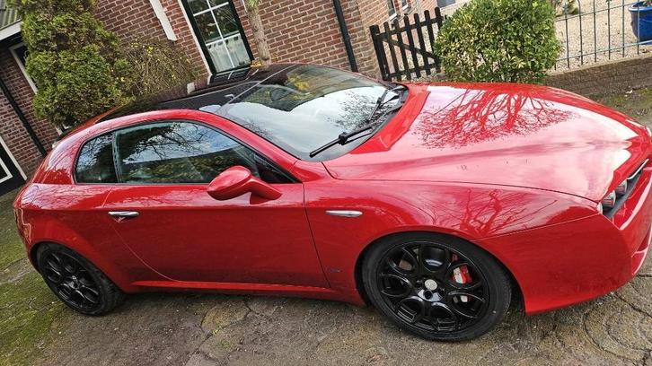 Alfa Romeo Brera 3.2 JTS Q4 V6 | LEER | SKY WINDOW | NOVITEC, Auto's, Alfa Romeo, Particulier, Brera, 4x4, ABS, Airbags, Airconditioning