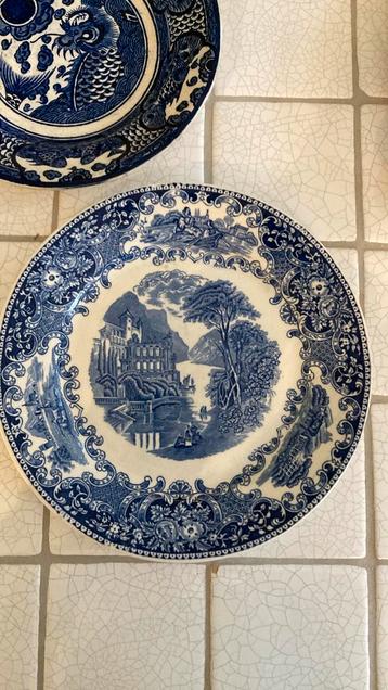 Petrus Regout Maastricht bord wandbord beschikbaar voor biedingen