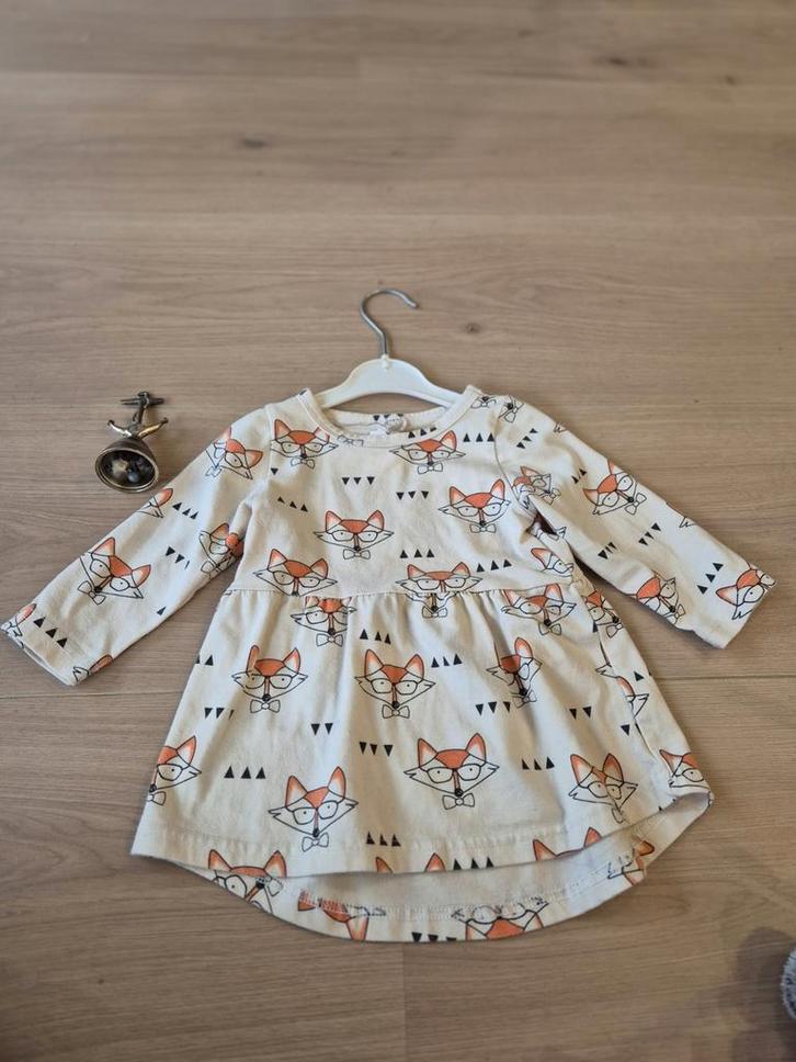 Jurkje vosjes maat 86, Kinderen en Baby's, Babykleding | Maat 86, Gebruikt, Meisje, Ophalen of Verzenden