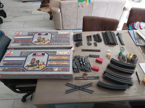 Lima models H0 treinstellen en spoor in 2 dozen te koop, Hobby en Vrije tijd, Modeltreinen | H0, Zo goed als nieuw, Treinset, Gelijkstroom