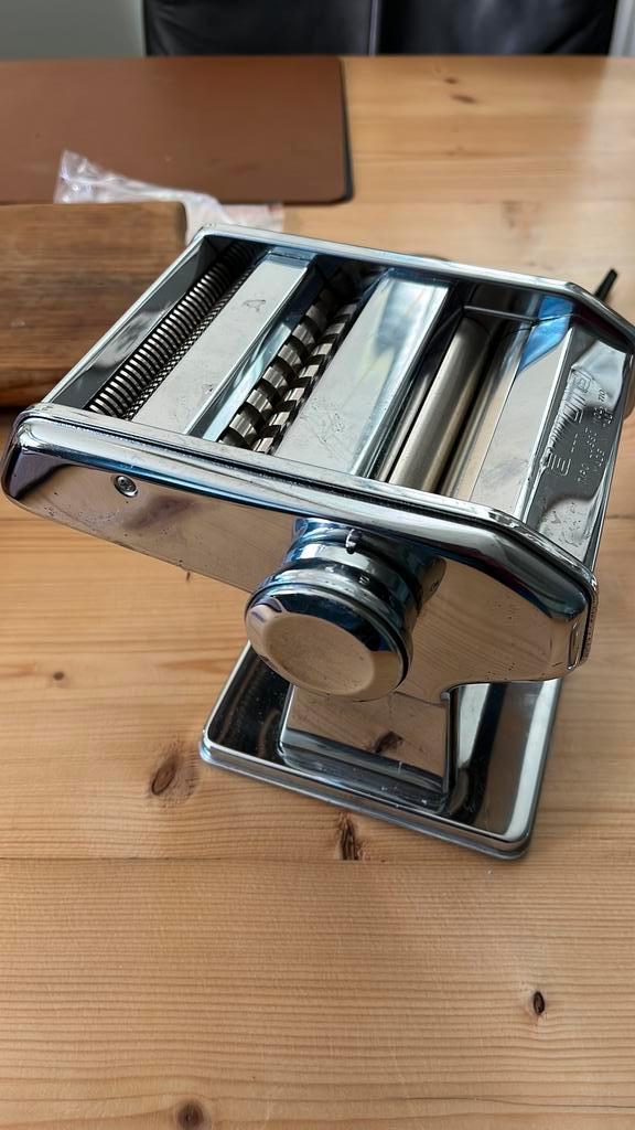 Pastamachine - Ampia, Huis en Inrichting, Keuken | Keukenbenodigdheden, Zo goed als nieuw, Ophalen of Verzenden