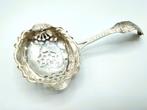 Zilveren strooilepel, Chr. J. Brunings, Joure, 1854, Verzenden, Zilver