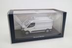 1:43  Renault Master E-Tech 100% Electric 2024 - Norev, Hobby en Vrije tijd, Modelauto's | 1:43, Auto, Info@bram-modelcars.nl