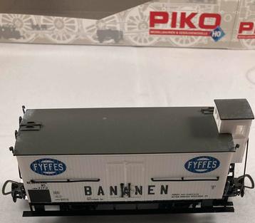 Piko NS Fyffes bananen koelwagon met remmershuis beschikbaar voor biedingen
