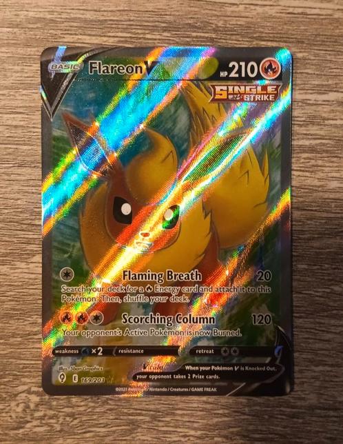 Flareon v Full Art (EVS169), Hobby en Vrije tijd, Verzamelkaartspellen | Pokémon, Zo goed als nieuw, Losse kaart, Ophalen of Verzenden