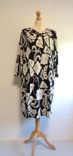 jurk Magna, Verzenden, Zwart, Maat 46/48 (XL) of groter, Knielengte