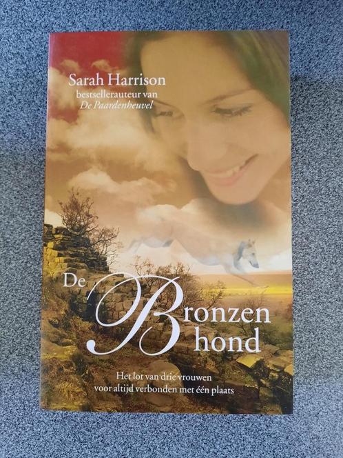 Sarah Harrison - De bronzen hond, Boeken, Romans, Ophalen of Verzenden