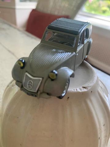 Citroën 2 CV A 1950 (Norev) beschikbaar voor biedingen