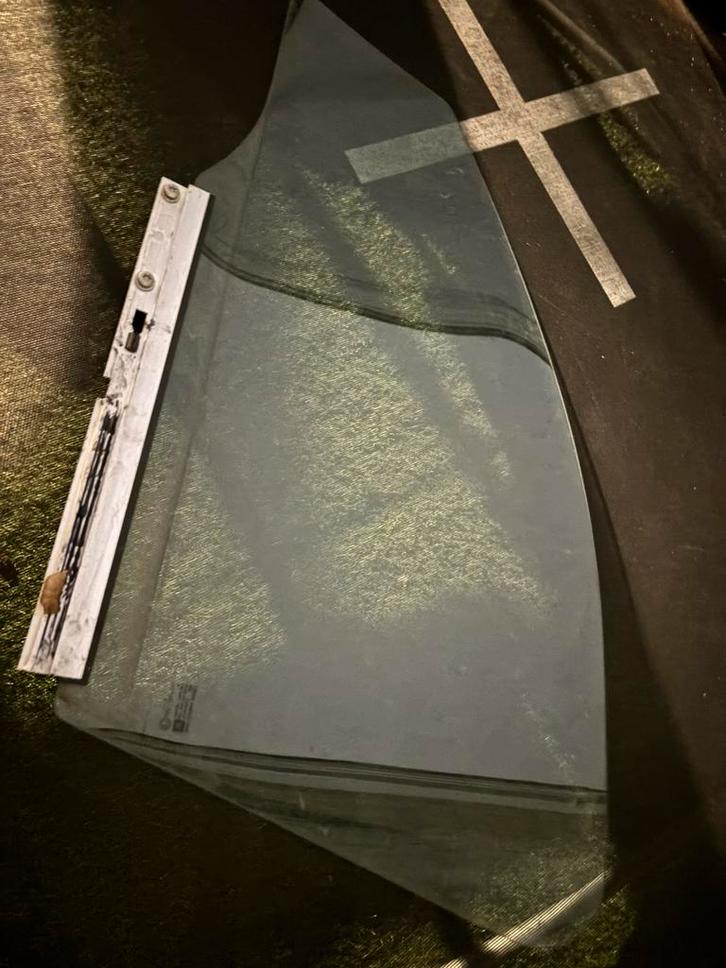 Opel Corsa C 5 deurs ruit passagierskant, Auto-onderdelen, Ruiten en Toebehoren, Opel, Gebruikt, Ophalen