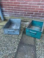 Te koop: metalen stapelbakken, Philips antiek, Gebruikt, 50 tot 75 cm, Ophalen of Verzenden, Minder dan 40 cm