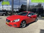 Volvo S60 1.6 T3 R-Design|17"|Trekhaak|Camera|Stoelverwarmin, Auto's, Voorwielaandrijving, Gebruikt, Zwart, 4 cilinders
