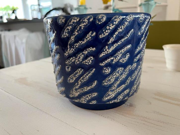 Blauwe vintage bloempot, Verzamelen, Retro, Ophalen of Verzenden
