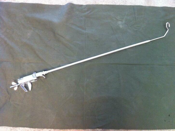 Infuusstandaard tafelmodel in lederen foudraal (400 gram), Diversen, Braces, Zo goed als nieuw, Ophalen of Verzenden