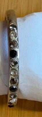 Zilveren Ring met Onyx & Moissaniet, Ophalen, Nieuw, 17 tot 18, Met edelsteen