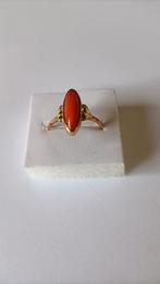Oude gouden ring met Bloedkoraal, 14 krt, Verzenden, Goud, Ring, Met edelsteen
